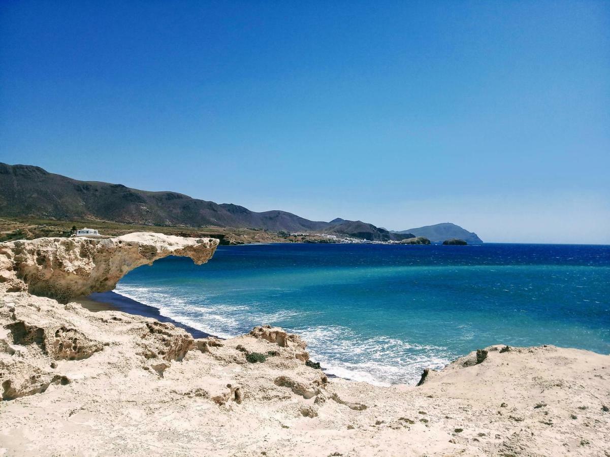 Apartamento Isleta Del Moro, Cabo De Gata 拉伊斯莱塔德尔摩洛 外观 照片