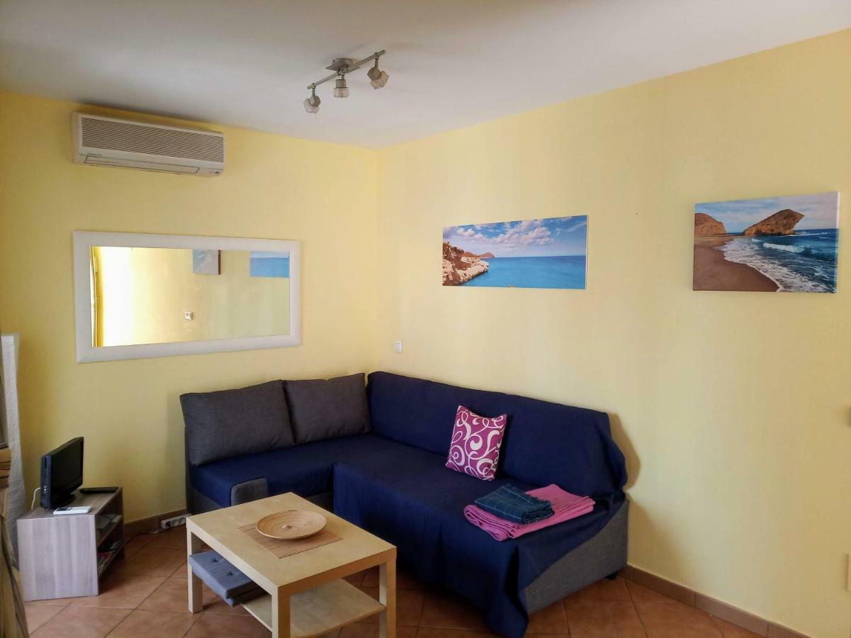 Apartamento Isleta Del Moro, Cabo De Gata 拉伊斯莱塔德尔摩洛 外观 照片