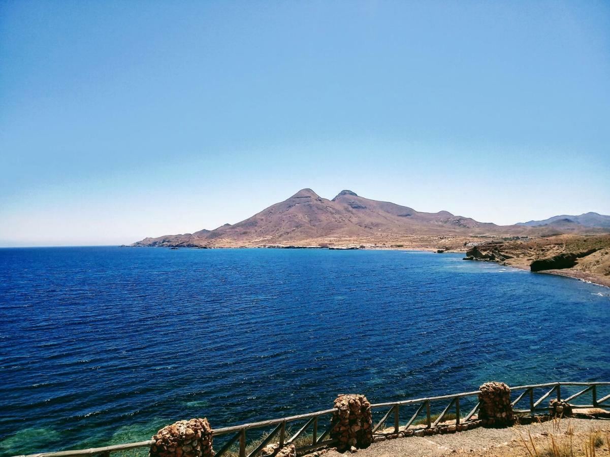 Apartamento Isleta Del Moro, Cabo De Gata 拉伊斯莱塔德尔摩洛 外观 照片